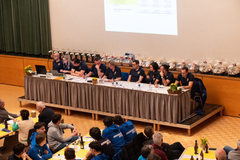 Zäher Abstecher in die Regionalpolitik