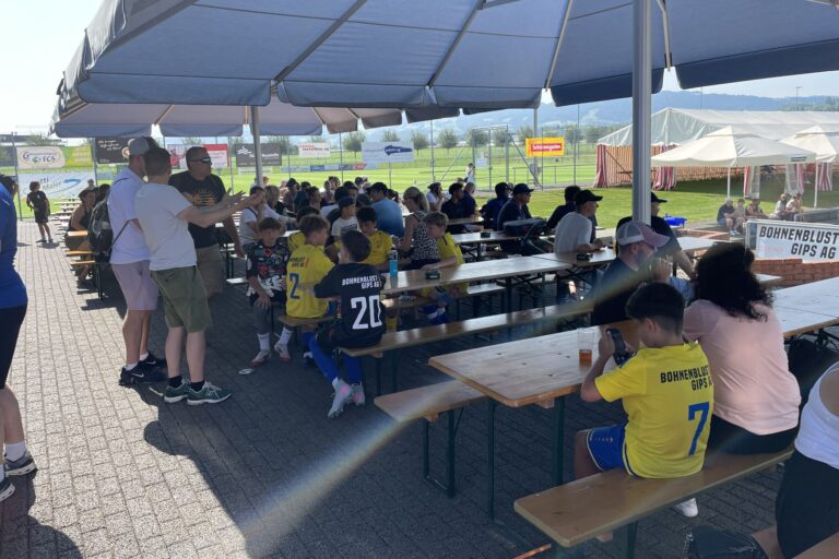 Einige Impressionen vom internationalen Turnier der U12- und U14-Junioren